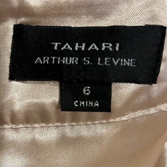 Tahari Cream/Gold Cocktail Dress - Size 6 - NWT - Picture 6 of 9